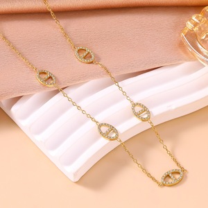 Collar Lariat en <span class=keywords><strong>Y</strong></span> de Acero Inoxidable Chapado en Oro de 18K con Eslabones Ovalados de Nariz de Cerdo <span class=keywords><strong>y</strong></span> Cadena con Colgante de Circonita, Joyería Fina para Mujer - Product Image 6