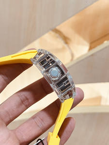 Reloj Mecánico de Cerámica con Cristal, Tourbillon Integral Grabado a Mano, Deslumbrante - Product Image 4