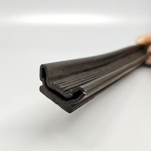 Papierapparatuur speciaal ontworpen voor het laden van opblaasbare slangen met anti-corrosie coating - Product Image 4