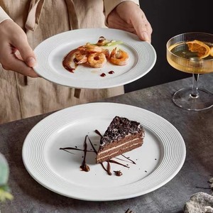 Nouvelle arrivée Assiette plate en céramique rayée Assiette de restaurant chinois et occidental Luxe léger <span class=keywords><strong>Cuisine</strong></span> d'hôtel <span class=keywords><strong>Cuisine</strong></span> privée Assiette - Product Image 1