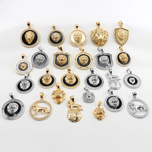 Modischer Herren Löwenkopf runder Anhänger Feiner Edelstahls chmuck mit glänzender 18 Karat Vergoldung ICED <span class=keywords><strong>Lionhead</strong></span> Jewelry Co. Ltd. - Product Image 1