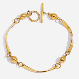 Pulsera Geométrica de Acero Inoxidable Dorado con Diseño de Onda Curva y Cierre OT, Joyería Unisex - Product Image 1
