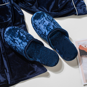 Personnalisé De Luxe Femmes Souple En Mousse à Mémoire Épaisseur Unisexe <span class=keywords><strong>Matin</strong></span> Nuit Velours Orteil Fermé Hôtel Pantoufles Logo - Product Image 4