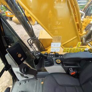 รถขุดตีนตะขาบขนาดใหญ่ 30 ตัน ยี่ห้อแคทเตอร์พิลลาร์ รุ่น Cat330GC มือสอง สภาพดี ผลิตในญี่ปุ่น ของแท้ วางขายที่เซี่ยงไฮ้ - Product Image 3