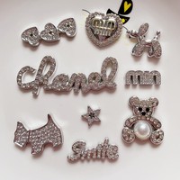 Breloques Y2K en strass argentés, lettres, ours, chien ballon, accessoires électroplaqués pour DIY, chaussures à trous, coques de téléphone, coques d'iPad