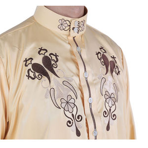 ثوب على طراز قطاري بتصميم ملون من الطراز الأول مقاس 54-62 - Product Image 6