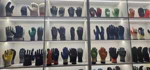 Guantes de seguridad de poliéster y nailon con revestimiento de NBR, fabricados en Vietnam, de grosor medio, con puño elástico y palma lisa, para logística y manipulación mecánica. - Product Image 6