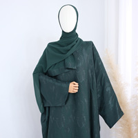 Modische Bedruckte Viskose-Abaya in Übergröße mit Handgezeichnetem Design, Nahtlos & Atmungsaktiv