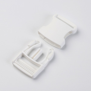 Hebilla de liberación lateral blanca de plástico Jiuyuan para bolsos, duradera y resistente al desgaste J1088-32 - Product Image 2