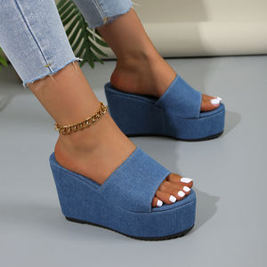 <span class=keywords><strong>Ciabatte</strong></span> da <span class=keywords><strong>Donna</strong></span> <span class=keywords><strong>in</strong></span> Denim <span class=keywords><strong>Blu</strong></span> con Zeppa Versatile, Design a Punta Tonda, Sandali alla Moda Direttamente dalla Fabbrica - Product Image 1