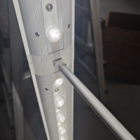 Stand d'exposition modulaire SEG en tissu tendu avec boîte à lumière LED pour l'image de marque des produits pour tout-petits - Expo de fournitures pour crèches