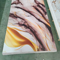 Panneaux muraux en feuille de marbre UV à motifs de marbre personnalisés, panneaux MDF stratifiés mélaminés haute brillance, qualité supérieure, résistants à l'humidité