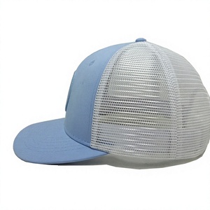 Casquette Trucker en Gros, 6 Panneaux, Haute Qualité, avec Maille, Profil Moyen, Forme Structurée, Visière Légèrement Courbée, Bouton Supérieur - Product Image 5
