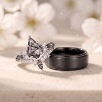 Bagues de couple en argent sterling et pierre de sable bleue, ensemble de fiançailles pour lui et pour elle avec bague de fiançailles taille cerf-volant et bague pour homme en tungstène