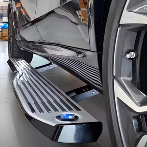 Marchepieds électriques pour BMW X7 2019-2025, style Maybach - Product Image 1