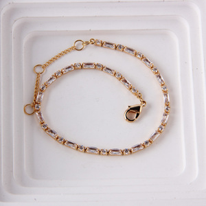 Pulsera de Cadena de Mano Chapada en Oro de 16K con Circonitas Cúbicas, Diseño Geométrico Clásico, Ajustable, para Mujeres y Hombres, Ideal para Regalo - Product Image 6