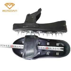 Chaussures à pointes Mosdan pour application de revêtements de sol, sandales à pointes pour coulage autonivelant, chaussures pour pose de revêtements de sol en résine - Product Image 4