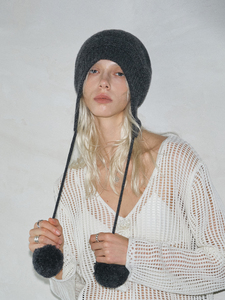 Gorro de lana tejido con protección cálida para las orejas, estilo Lei Feng, gorro de aviador Guima para mujer - Product Image 3