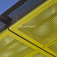 Feuille d'écran en aluminium Design 3D Mesh Mdf Sculved Plate Exterior Decorative Perforated Flower Metal Panel Revit For Backyard