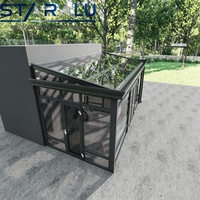 Véranda en aluminium haute résistance avec panneaux en verre trempé et structure résistante à la corrosion pour une performance extérieure durable