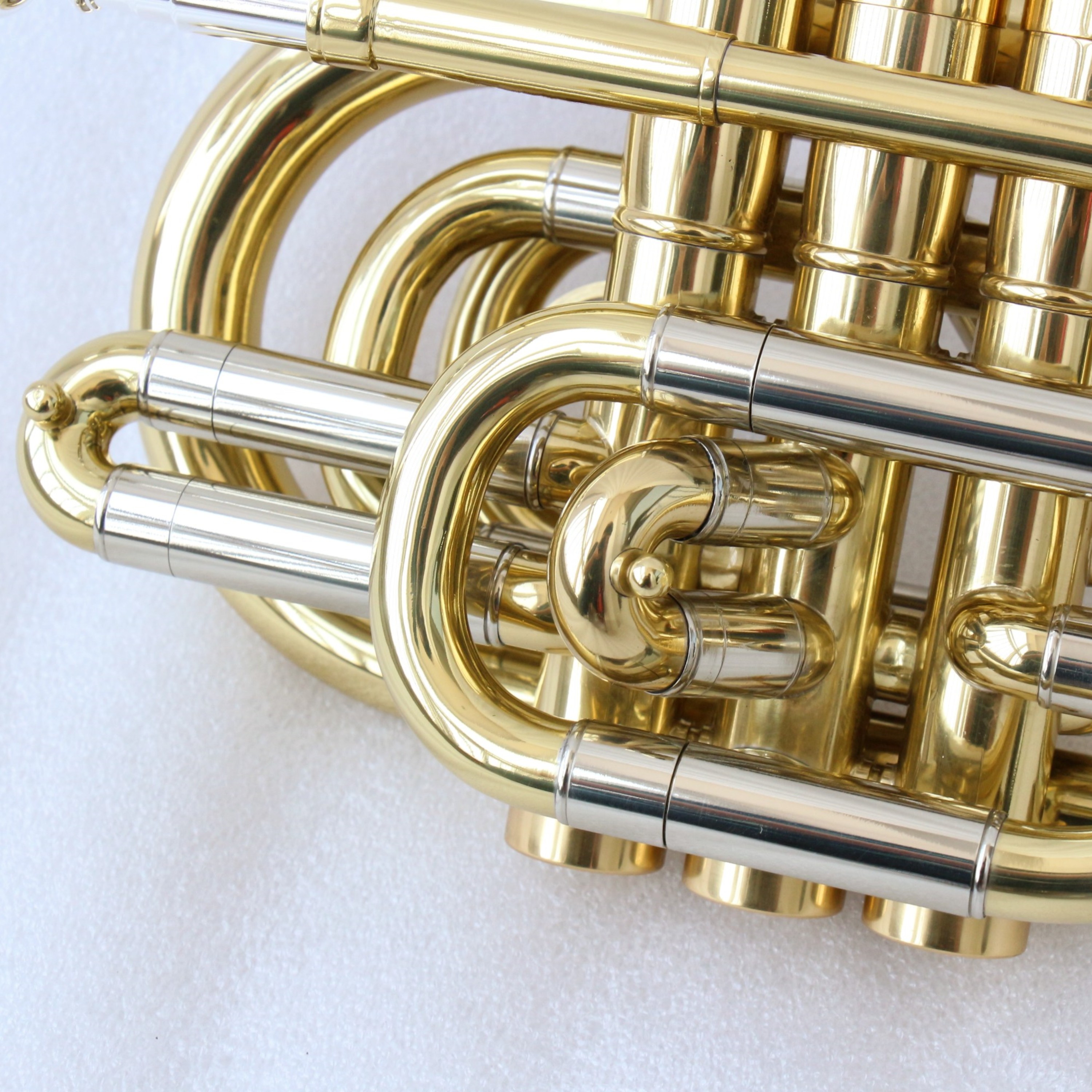 Focustyle FPT-300L Gold Lacquered Portable Trumpet