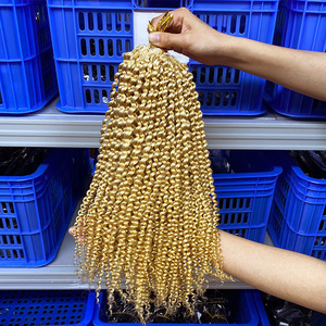 Expédition immédiate en gros # Tresses de qualité supérieure pré-bouclées en <span class=keywords><strong>cheveux</strong></span> humains vierges 100% <span class=keywords><strong>blond</strong></span> platine 613, double épaisseur, ondulations profondes et bouclées crépues - Product Image 3