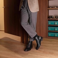 Bottes montantes en cuir de vachette imperméables à lacets, bout pointu, style rétro, décontractées et habillées, pour homme, collection automne-hiver 2025