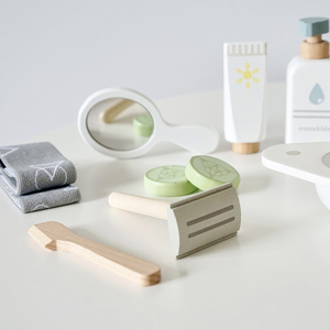 Kit <span class=keywords><strong>de</strong></span> <span class=keywords><strong>maquillage</strong></span> interactif réaliste <span class=keywords><strong>pour</strong></span> enfants, jeu <span class=keywords><strong>de</strong></span> simulation <span class=keywords><strong>de</strong></span> salon <span class=keywords><strong>de</strong></span> beauté, outils <span class=keywords><strong>de</strong></span> <span class=keywords><strong>maquillage</strong></span> en bois, ensemble <span class=keywords><strong>de</strong></span> jouets <span class=keywords><strong>de</strong></span> <span class=keywords><strong>maquillage</strong></span> <span class=keywords><strong>pour</strong></span> filles <span class=keywords><strong>de</strong></span> 3, 4, <span class=keywords><strong>5</strong></span>, 6, 7 <span class=keywords><strong>ans</strong></span> - Product Image 5