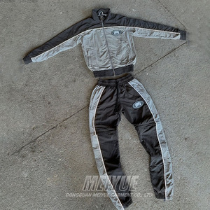 Men <strong>Polyester</strong> <strong>Jogger</strong> Sets Two Piece Set Patchwork Zip up Puff Track Nylon Jacket and Track Pants Custom Nylon Tracksuit Men - Product Image 3