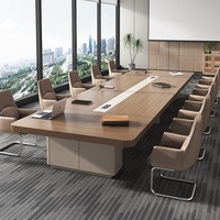 Grand bureau rectangulaire moderne à coins arrondis, table de conférence en bois avec une capacité de 20 personnes, ensemble de chaises pour les réunions d'entreprise