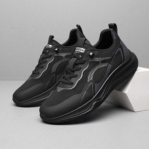 Chaussures de course respirantes en mesh pour hommes Empire, bout rond, lacets, style sportif, semelle extérieure en caoutchouc, baskets décontractées - Product Image 2