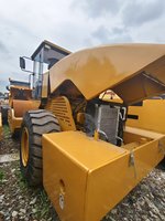 Compacteur à tambour unique CS683E d'occasion à prix abordable, machine de construction d'occasion, performance stable