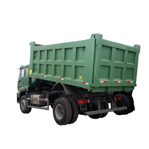 La Chine Sinotruk 4x2 15 tonnes Mini camion à benne basculante 6 roues Cargo Petit camion Howo léger - Product Image 5