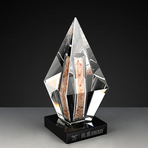 फैशन कस्टमाइज्ड लोगो स्पोर्ट कप स्मारिका मुफ्त डिजाइन ग्लास क्रिस्टल क्राफ्ट पुरस्कार ग्लास क्रिस्टल ट्रॉफी - Product Image 1