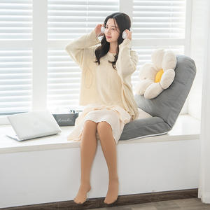 โซฟาพับได้ขนาดเล็ก รุ่นคูจู สีเทา ชมพู เหลือง เบจ บุด้วยโฟม พร้อมพนักพิงหลัง สำหรับห้องนั่งเล่น ห้องนอน ระเบียง - Product Image 3