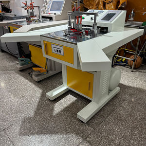 Machine de clouage <span class=keywords><strong>à</strong></span> écran tactile pneumatique CNC Cadre photo faisant la machine Cadre photo <span class=keywords><strong>Joint</strong></span> Machine - Product Image 1