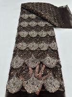 NI.AI Dernière Conception Tissu en Dentelle de Tulle Brodé de Perles et de Paillettes, Motif Festonné Alterné, Couleur Bourgogne, Luxe