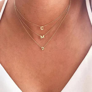 Moda personalizada Lucky Tiny 18K <span class=keywords><strong>Oro</strong></span> inicial cuello cadena collar de acero inoxidable joyería para mujeres accesorios al por mayor - Product Image 1