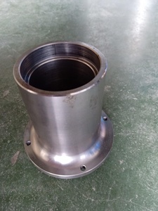 Pièces de fixation en acier inoxydable Duc Hop, pièces de rechange usinées CNC, couleur et taille personnalisées, origine Vietnam - Product Image 3