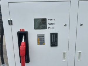 Mini <span class=keywords><strong>deposito</strong></span> <span class=keywords><strong>di</strong></span> <span class=keywords><strong>carburante</strong></span> per stazione <span class=keywords><strong>di</strong></span> rifornimento <span class=keywords><strong>di</strong></span> <span class=keywords><strong>carburante</strong></span> Mobile con ugello 2/3 portatile da 1000L 2000L - Product Image 3