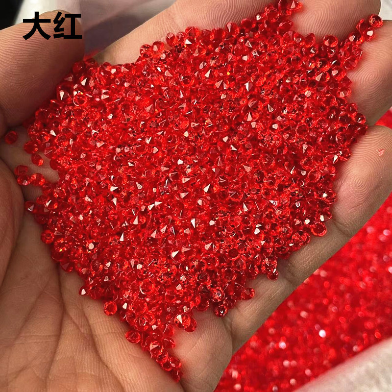 Diamante rojo grande de 3 mm.
