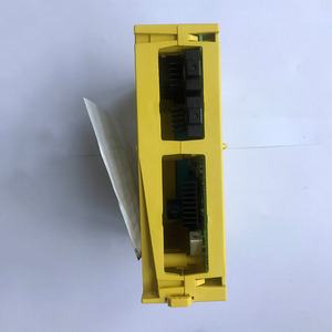 A06B-6061-C202 Unidad de Interfaz de Detector Analógico SDU1 - Product Image 3