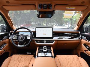 Tank500 ibrido 3.0T AWD nuova auto 7 posti - Product Image 6