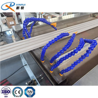 Machine de fabrication de panneaux à persiennes en PVC WPC Extrudeuse de plancher en PVC WPC Machine d'extrusion de panneaux muraux nano