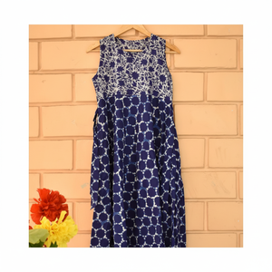 Vestidos Cortos Indigo Elegantes y Cómodos de Algodón Tie-Dye para Adultos con Cintura Natural para el Verano - Product Image 1