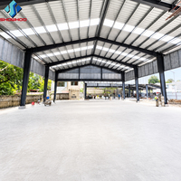 Atelier, entrepôt, grange, usine modulaire préfabriquée à faible coût de 1000 mètres carrés en structure légère en acier à grande portée