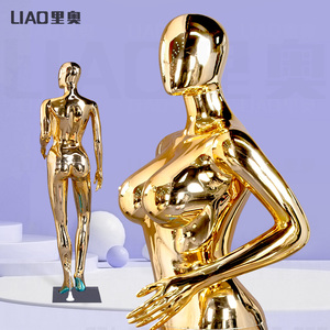 Manichino Femminile in Plastica Cromata Oro e Argento con Seno Grande, Testa e Supporto per Esposizione Abbigliamento, Produzione Cinese - Product Image 5