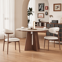 Ensemble table et chaises de salle à manger en bois massif style médiéval, écologique, durable, pour restaurant et maison, petit modèle