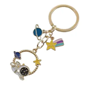 新款设计钥匙链宇航员明星钥匙圈宇航员朋友礼物钥匙链DIY手工饰品适合朋友礼物