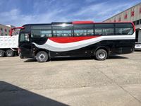 Entraîneur remis à neuf Bus avant 70 sièges Bus double porte de luxe Bus d'occasion avec 55 70 sièges